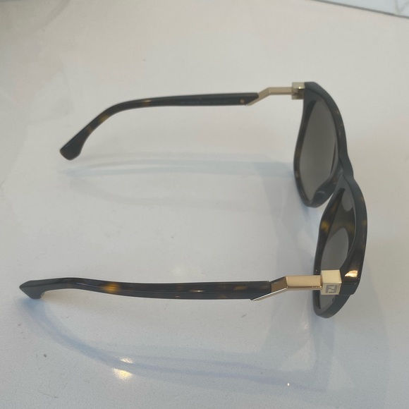 Fendi Tortoise Sunglasses - Picture 5 of 5